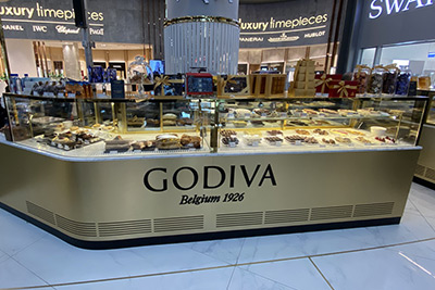 Godiva Çikolata Dolabı