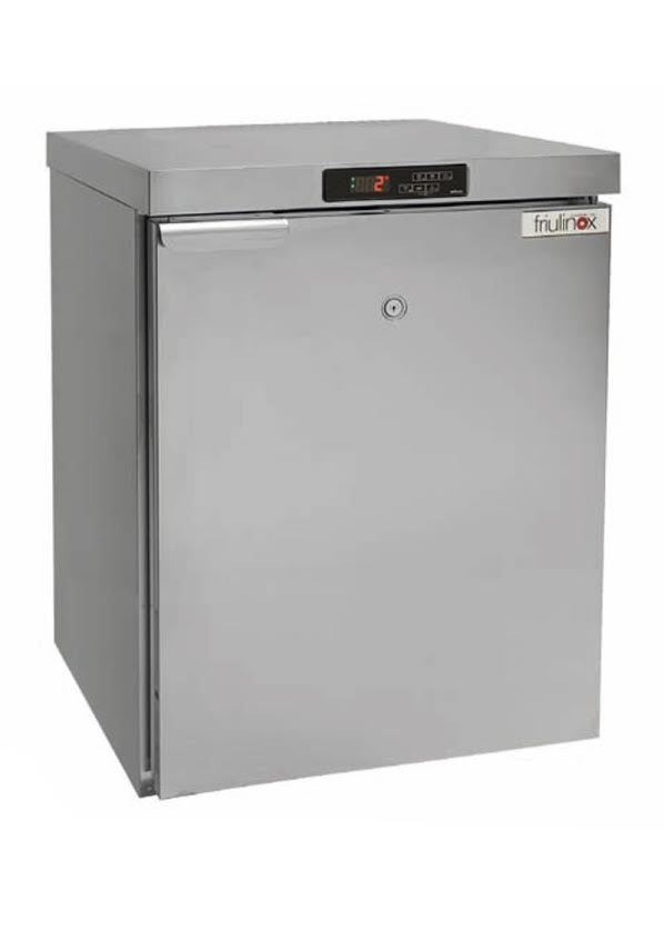 холодильный шкаф барного типа 